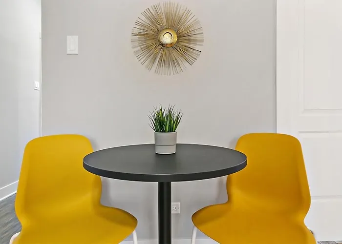 Captivating 1br With Full Kitchen - Belmont I4 Apartamento *